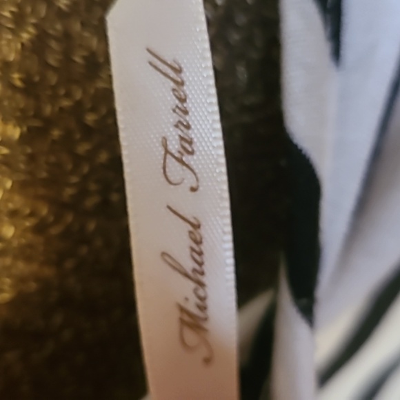 Long maxi dress - Picture 4 of 6